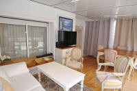 Ventes  Cannes, Mougins, Valbonne, Cap d'Antibes, Thoule, sud de la France, copyrights John and John Real Estate, photo Rf 122-10