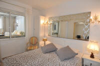 Ventes  Cannes, Mougins, Valbonne, Cap d'Antibes, Thoule, sud de la France, copyrights John and John Real Estate, photo Rf 122-11