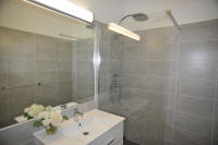 Ventes  Cannes, Mougins, Valbonne, Cap d'Antibes, Thoule, sud de la France, copyrights John and John Real Estate, photo Rf 122-14