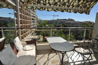 Ventes  Cannes, Mougins, Valbonne, Cap d'Antibes, Thoule, sud de la France, copyrights John and John Real Estate, photo Rf 705-05